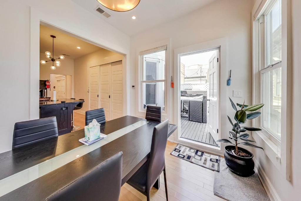 4br2ba Remodeled Home In The Heart Of The Castro!