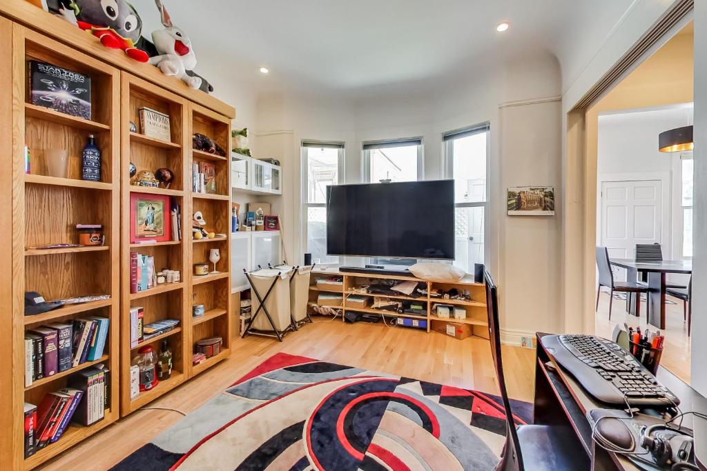 4br2ba Remodeled Home In The Heart Of The Castro!